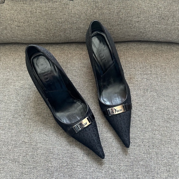 Vintage Dior monogram heel - Picture 2 of 7
